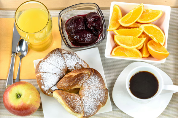 desayunoHotelTorla